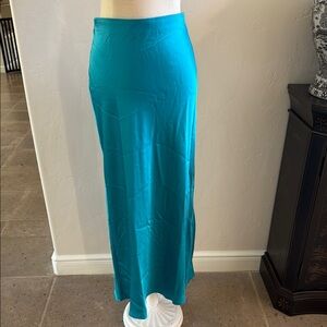 Vineyard Vines Silky Slip Skirt Turquoise Small NWT